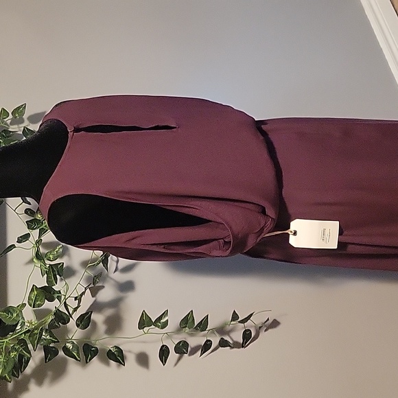 Leith Burgundy Cold Shoulder Midi Dress with Wrap Skirt - Picture 4 of 6